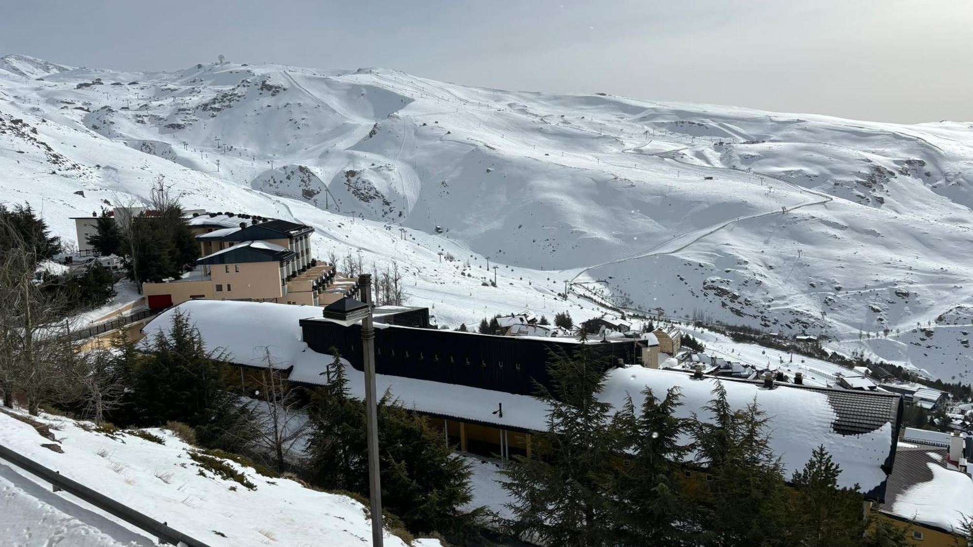Appartement Biznaga Nevada à Grenade Extérieur photo